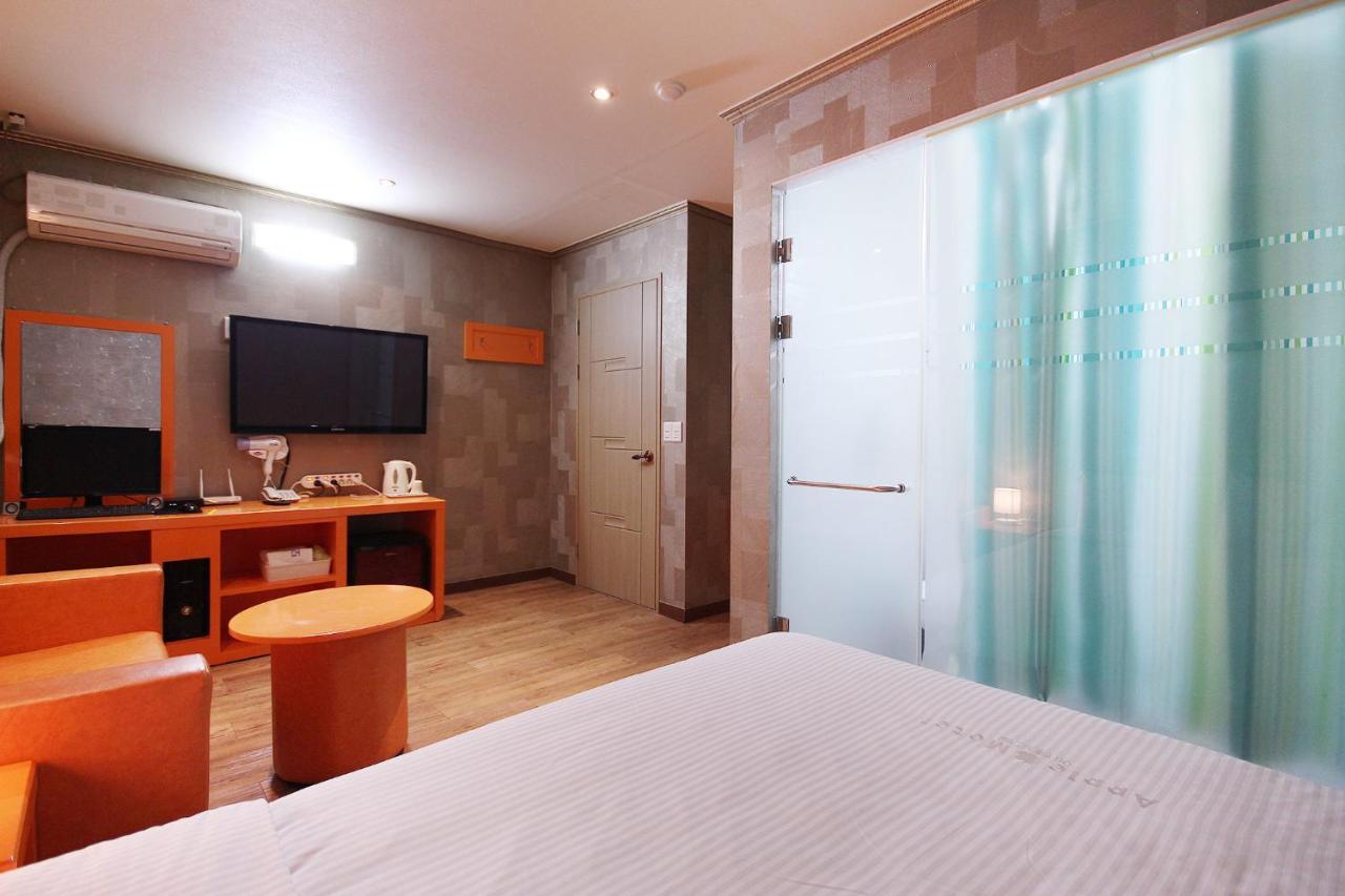 Apple House Motel Gyeongju Exterior photo